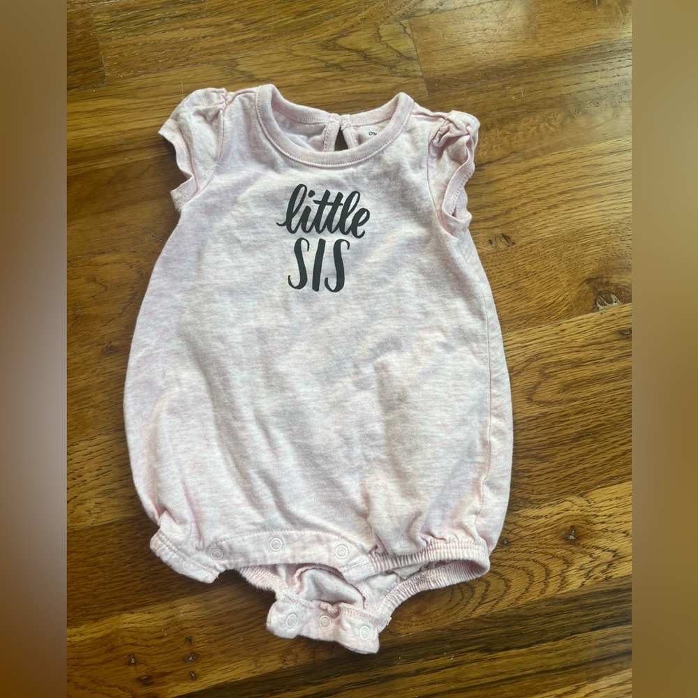 0-3 month. Gymboree Little Sis Bodysuit